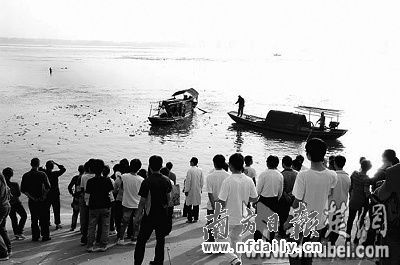 荆州长江大学10.24英勇献身救人事件 - lcb.19890305 - 梁传兵 荆州长江大学10.24英勇献身救人事件 - lcb.19890305 - 梁传兵