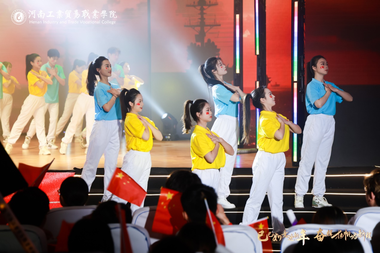 https://img.pailixiang.com/album/a8004612492/18884118.jpg?x-oss-process=style/pbig&fs=2733706