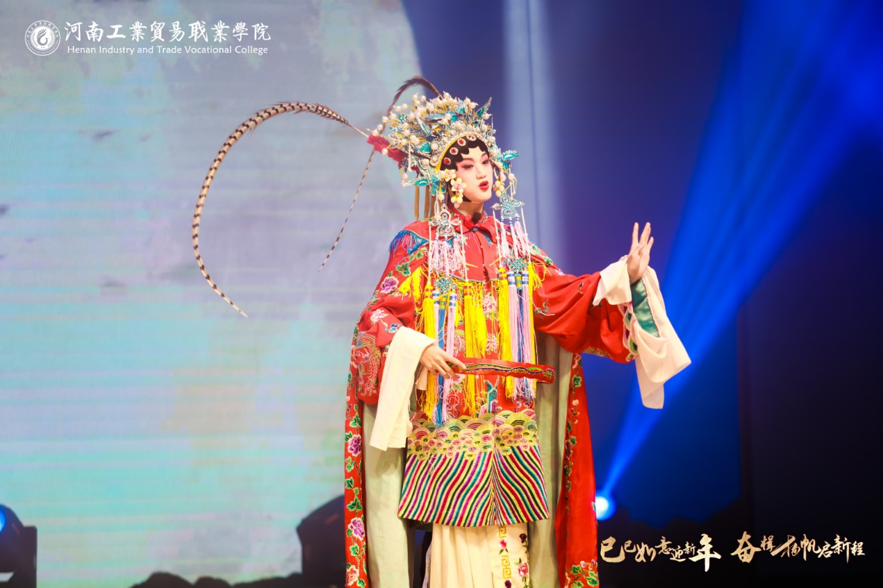 https://img.pailixiang.com/album/a8004612492/20642736.jpg?x-oss-process=style/pbig&fs=2830179