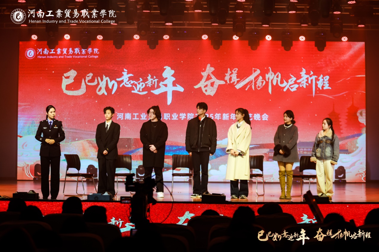 https://img.pailixiang.com/album/a8004612492/22041853.jpg?x-oss-process=style/pbig&fs=2973331