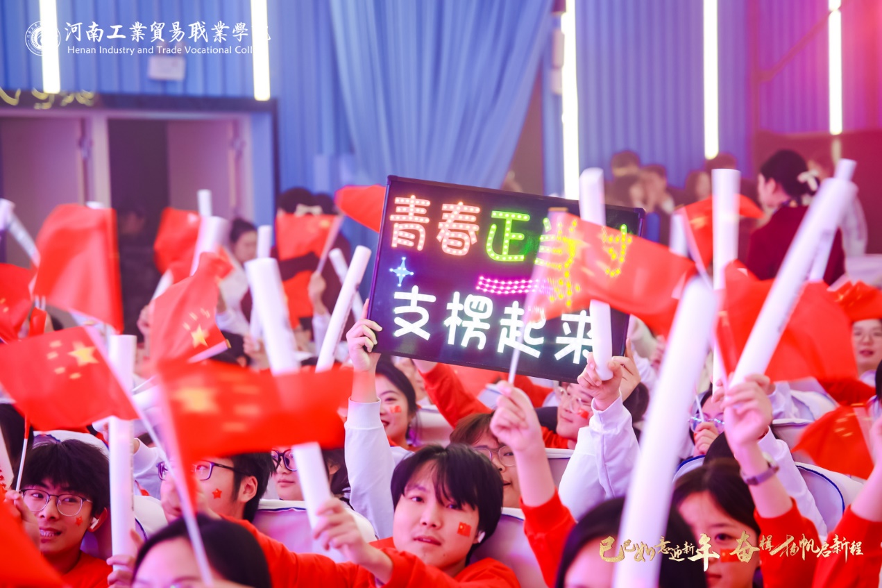 https://img.pailixiang.com/album/a8004612492/13494906.jpg?x-oss-process=style/pbig&fs=3413813